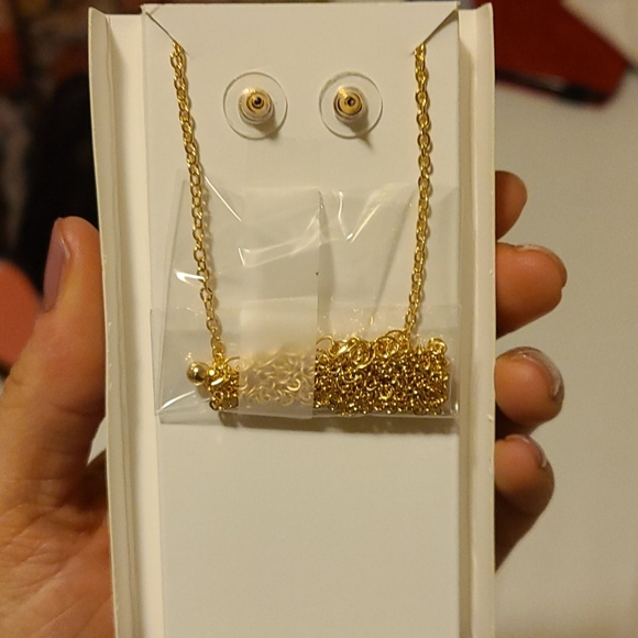 Tassel Necklace and Earring Set - Picture 4 of 4